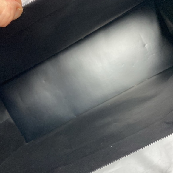 Chanel magnolia paper shopping tote bag - Picture 4 of 5